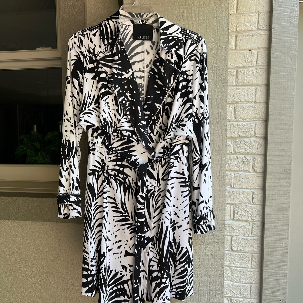 CARLISLE silk wrap dress 0 NWOT